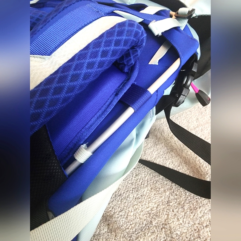 The North Face Youth Terra 55 Hiking Backack - NWT - Picture 12 of 16